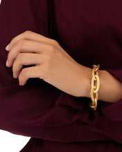 Carica l&#39;immagine nel visualizzatore di Gallery, Bracciale &quot;LIBERA ICON&quot; con catena in oro