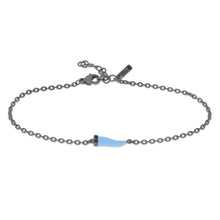 Carica l'immagine nel visualizzatore di Gallery, BRACCIALE CON CORNETTO MINI SMALTATO AZZURRO E DIAMANTI BLACK