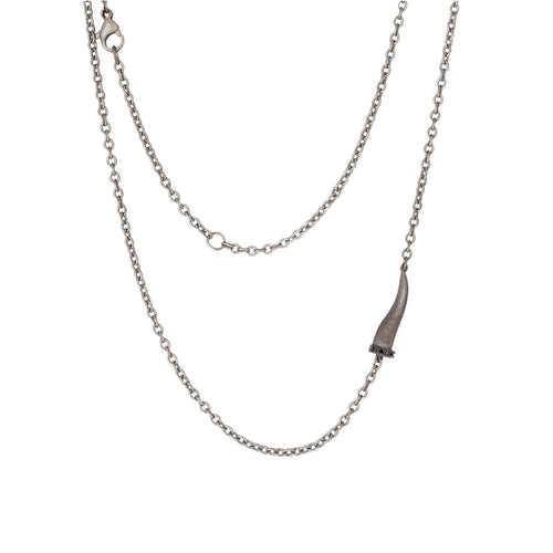 COLLANA LINEA CHARMS CON CORNETTO IN TITANIO, 5 DIAMANTI BLACK E CATENA COLLANA LINEA CHARMS CON CORNETTO IN TITANIO, 5 DIAMANTI BLACK E CATENA