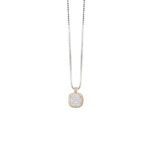 Carica l'immagine nel visualizzatore di Gallery, Collana in oro 18 kt con pendente in pavé di diamanti bianchi naturali