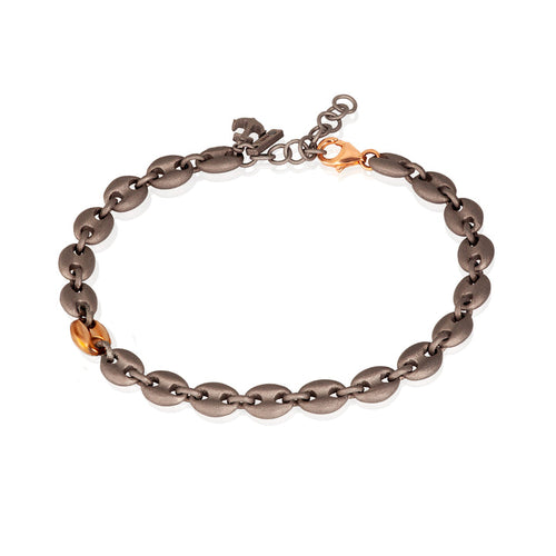 MANO J. BRACCIALE UOMO CON MAGLIE MARINE GRANDI IN TITANIO E ORO ROSSO 9 KT, ANCORA IN TITANIO E DIAMANTE BLACK