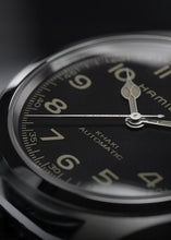 Carica l'immagine nel visualizzatore di Gallery, Khaki Field Murph Auto